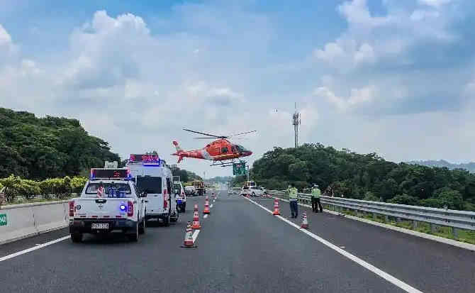 隆安高速公路汽车救援案例